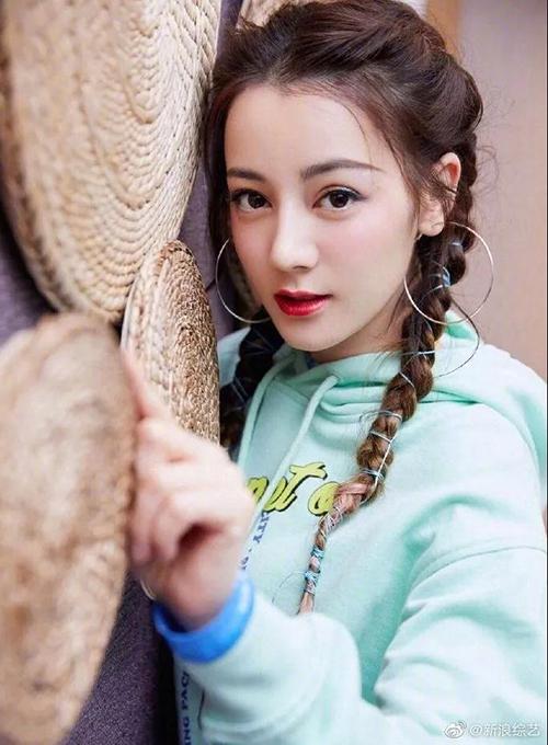 甜姐儿吴宣仪,