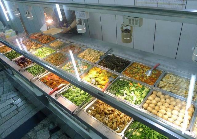 5元自助餐走红网络,必须吃完并且要自己洗碗,想挑战吗?