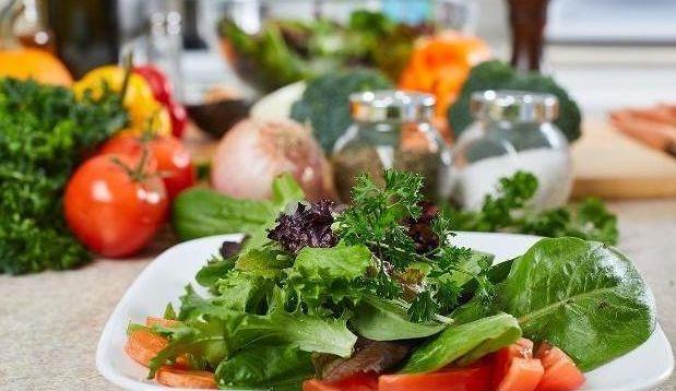素食真的好吗?长期坚持吃素的人最后都怎么样了?读完很受益