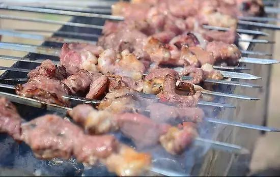 吃羊肉我只服新疆人!史上最全的羊肉做法,太攒劲了!你吃过吗?