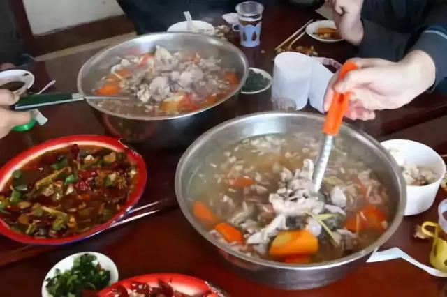 吃羊肉我只服新疆人!史上最全的羊肉做法,太攒劲了!你吃过吗?