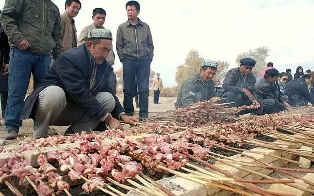 吃羊肉我只服新疆人！史上最全的羊肉做法，太攒劲了！你吃过吗？