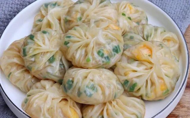 不揉面不发面的韭菜粉丝包!懒人做法