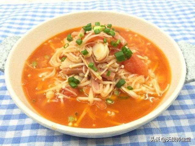 大家可不要小看这小小金针菇,食疗价值连城,再不爱吃你就无知了