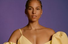 又一位歌坛天后自创品牌：Alicia Keys 联合 e.l.f. 打造全新生活方式美容品牌