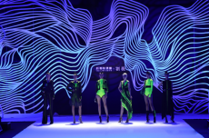 新联和•刘薇《繁星》隆重发布，“非遗+时尚+科技”好评如潮