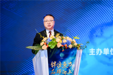 孙瑞哲会长在2025中国纺织服装品牌大会上发表致辞